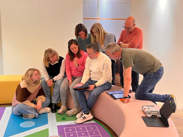 Pop-Up Classroom biedt workshops voor leerkrachten, leerlingen, schooldirecties en ICT-coördinatoren van scholen