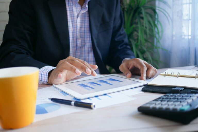 Financiële teams gebruiken automatisering om fraude en bureaucratie te bestrijden
