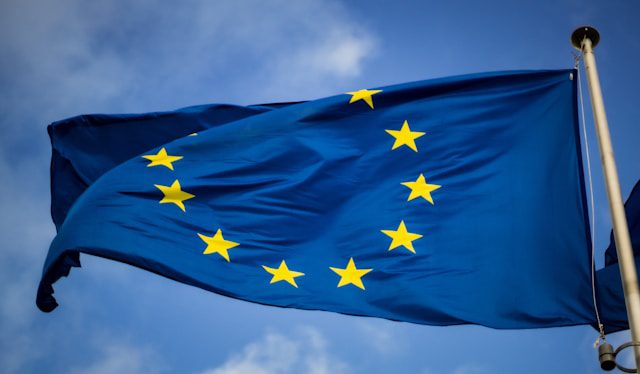 Eurostack in nieuwe publicatie: “Koop Europees” als antwoord op Amerikaanse en Chinese dominantie